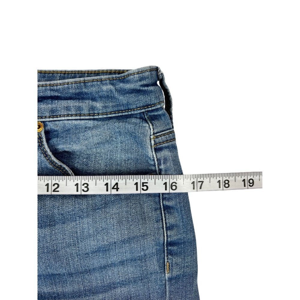 Universal Thread Women's Blue Shorts - Picture 5 of 6